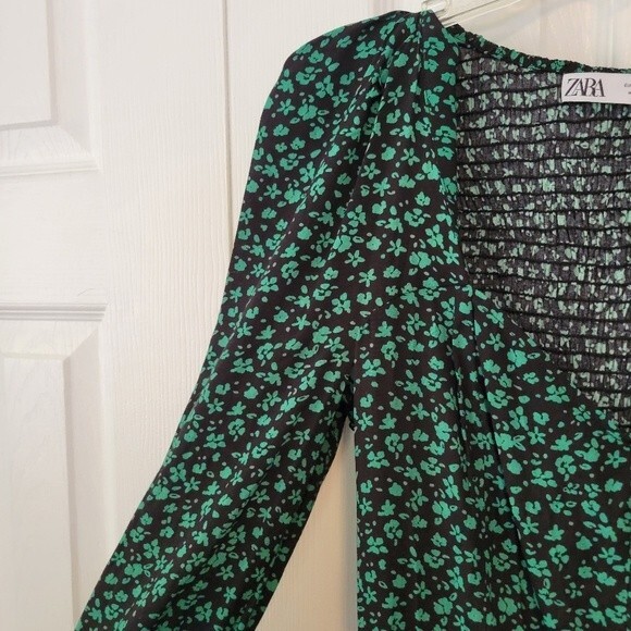 Zara Black & Green Ditzy Floral Print Long Sleeve Mini Dress Size Small - Picture 3 of 7
